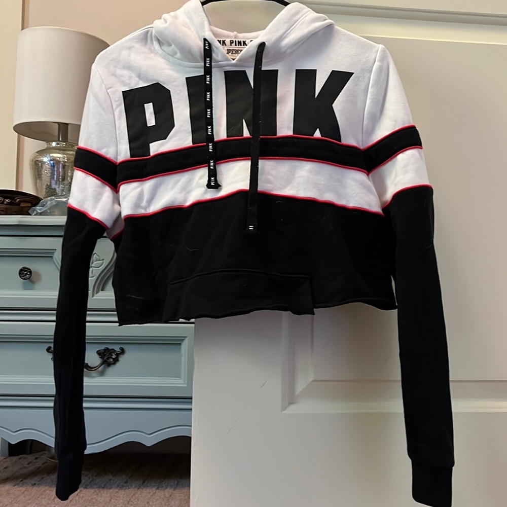 PINK cropped hoodie